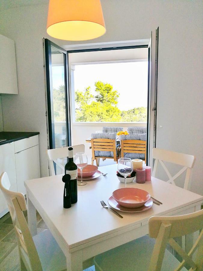 Apartmani Marijana ポスティレ エクステリア 写真